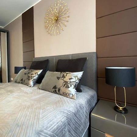 Luxus Apartment With Balcony ドルトムント エクステリア 写真